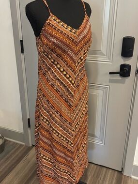 SHEIN Paisley Maxi Dress in Brown, Orange, and White